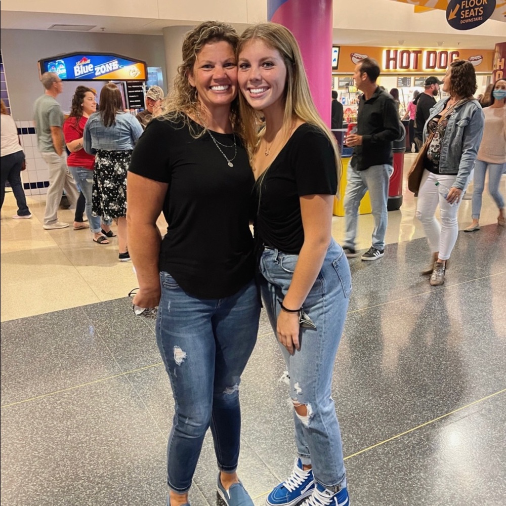 Meet your Posher, Heather